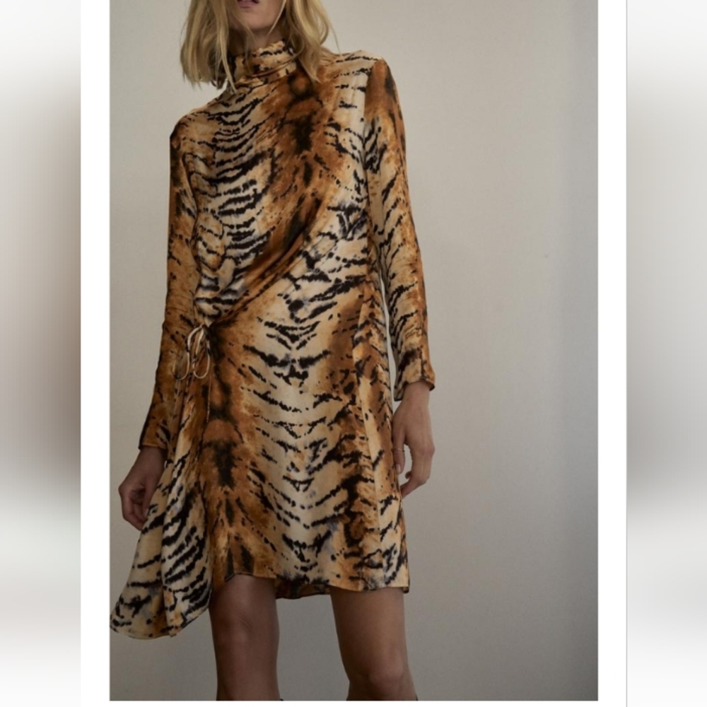 Zara Zw Collention Animal  Print Satin Dress Sz- XL